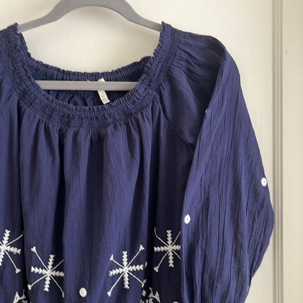 Joie Kistine 100% Cotton Navy Blue & White Embroidered Blouse Peasant Top XS - Picture 4 of 14